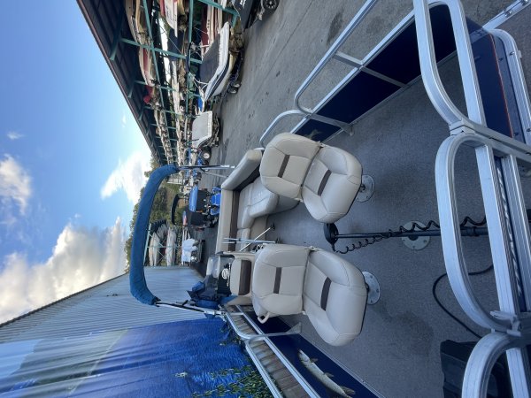 Used 2018  powered Power Boat for sale