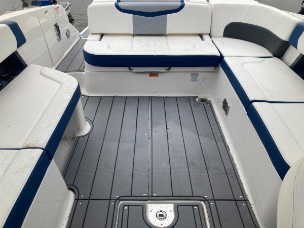 Used 2022 Chaparral 307 SSX for sale