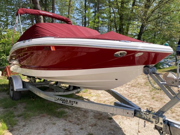 Used 2013  powered Chaparral Boat for sale