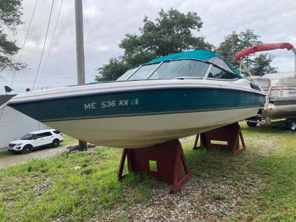 Pre-Owned 1992  powered Chaparral Boat for sale