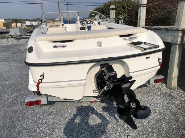 Pre-Owned 2001  powered Chaparral Boat for sale