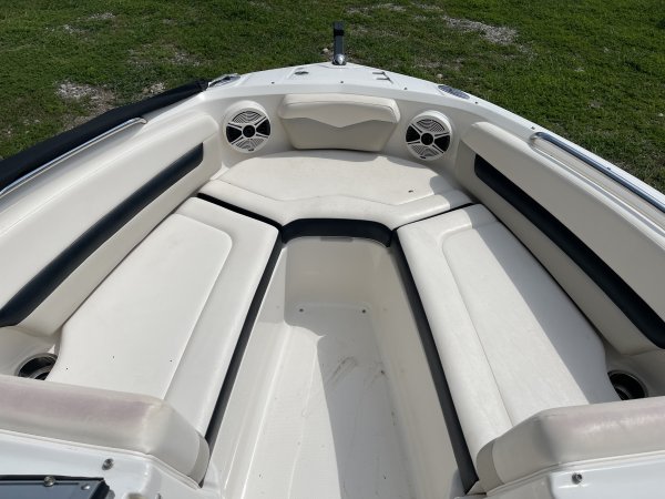 Pre-Owned 2010  powered Power Boat for sale