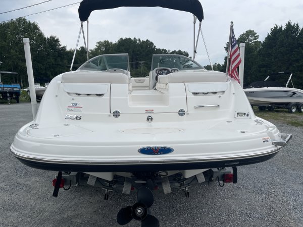 Pre-Owned 2007  powered Chaparral Boat for sale