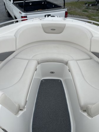 Pre-Owned 2007  powered Power Boat for sale