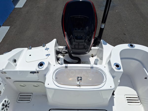 2024 POLAR 220 CENTER CONSOLE FOR SALE