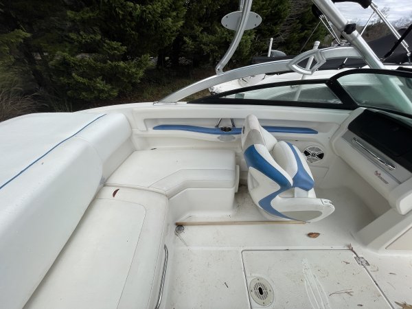 Pre-Owned 2010 Power Boat for sale