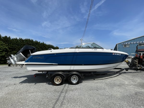 Pre-Owned 2023 Cobalt R4 Outboard for sale