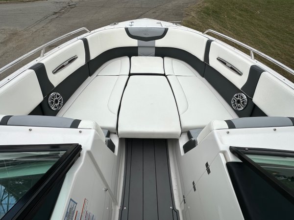 Used 2023  powered Power Boat for sale