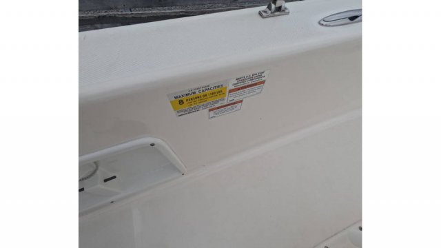 Used 2021 Sundance Power Boat for sale