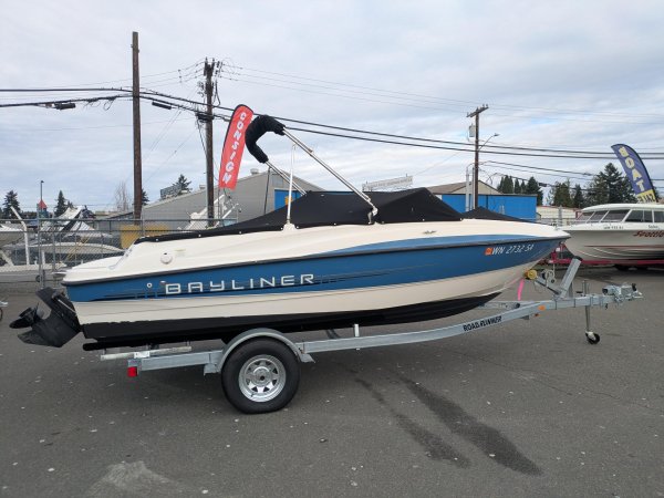 Pre-Owned 2013 Bayliner for sale