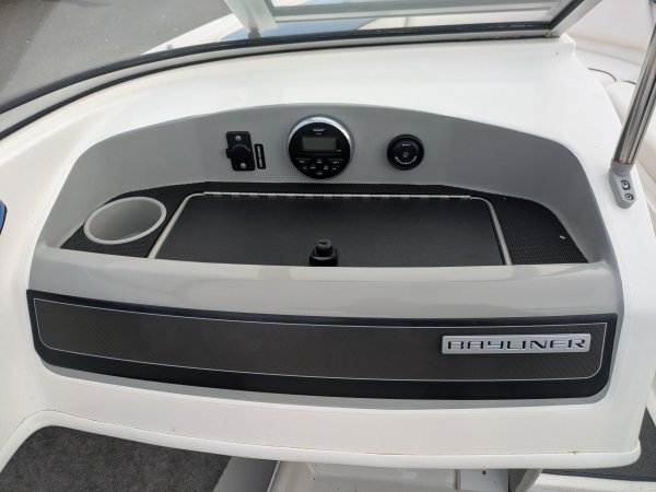 Pre-Owned 2013 Bayliner 185 BR for sale