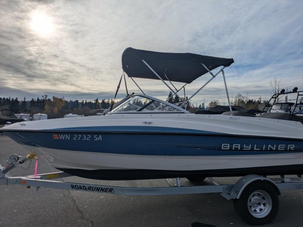 Pre-Owned 2013  powered Power Boat for sale