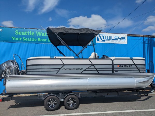 Pre-Owned 2026  powered Power Boat for sale