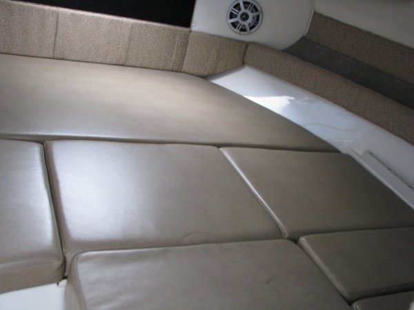 Pre-Owned 2017  powered Stingray Boat for sale