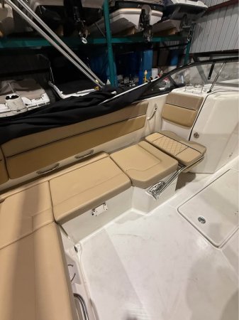 Used 2023  powered Bayliner Boat for sale