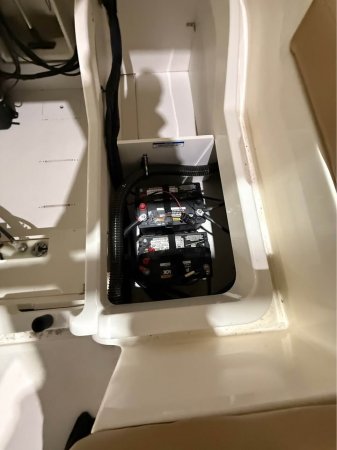 Used 2023  powered Bayliner Boat for sale