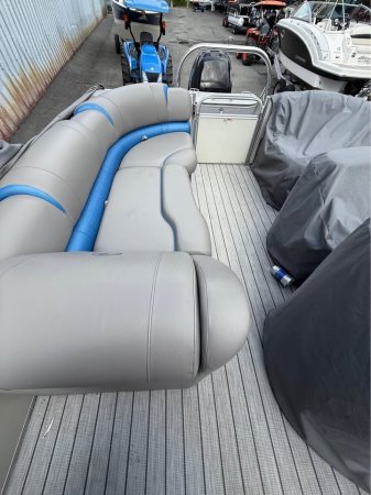 Pre-Owned 2021 Avalon Pontoon Power Boat for sale