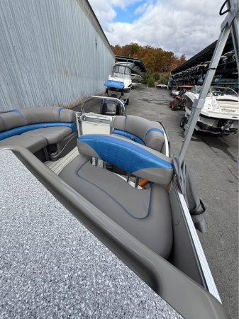 Pre-Owned 2021 Power Boat for sale