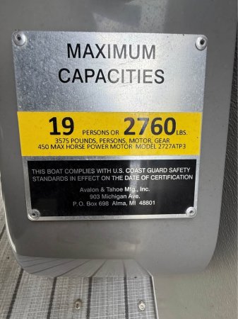 Pre-Owned 2021 Avalon Pontoon 2785 Catalina Platinum Entertainer for sale