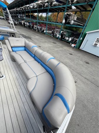 Pre-Owned 2021 Power Boat for sale