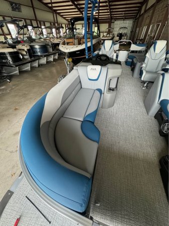 Used 2025 Avalon Pontoon LSZ 2585 Quad Lounge Shift Mercury 400R Power Boat for sale
