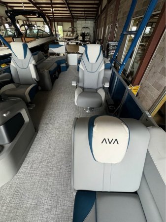 Used 2025 Avalon Pontoon LSZ 2585 Quad Lounge Shift Mercury 400R Power Boat for sale