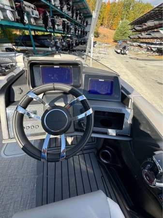 Pre-Owned 2025 Avalon Pontoon NEW Catalina Platinum Entertainer 2585 for sale