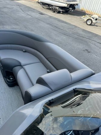 Pre-Owned 2024 Avalon Pontoon LSZ Quad Lounge 2385 for sale