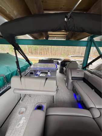 Used 2023  powered Power Boat for sale