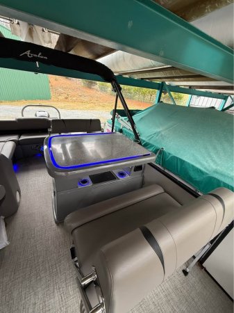 Used 2023 Avalon Pontoon Power Boat for sale