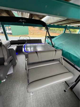 Used 2023 Avalon Pontoon Catalina Platinum Entertainer 27' for sale