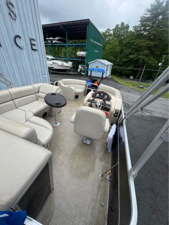 Pre-Owned 2018 Power Boat for sale