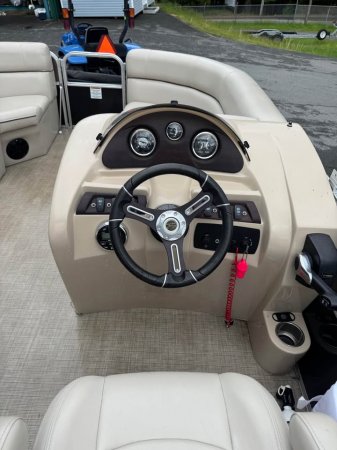 Pre-Owned 2018 Berkshire 17x23 -2.0 Power Boat for sale