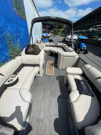 Used 2024 Avalon Pontoon for sale