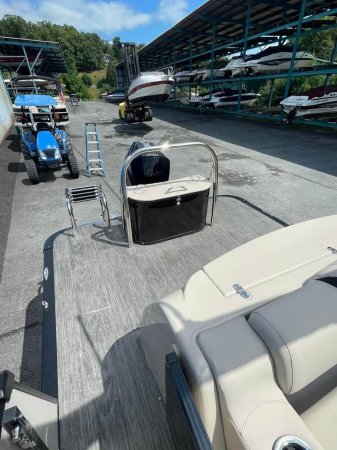 Used 2024 Avalon Pontoon Catalina Platinum RJ 2385 Power Boat for sale