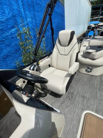 Used 2024 Avalon Pontoon Catalina Platinum RJ 2385 for sale
