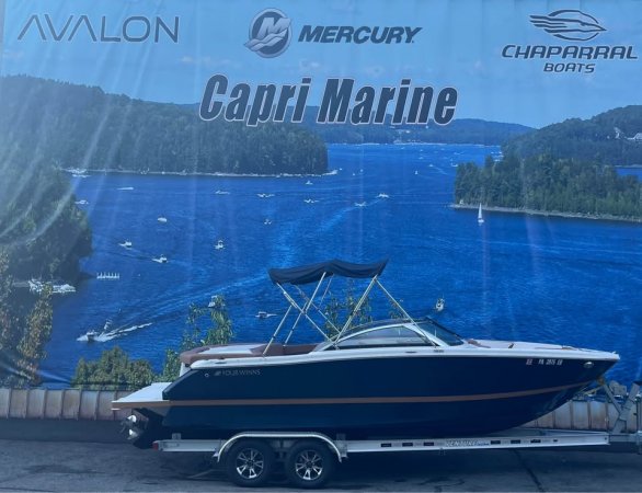 Used 2017 Four Winns 230 Power Boat for sale