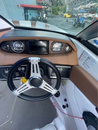 Used 2017  powered Power Boat for sale