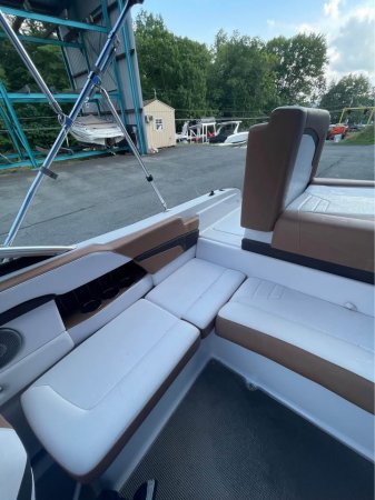 Used 2017  powered Power Boat for sale