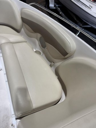 Pre-Owned 2004 Chaparral Power Boat for sale