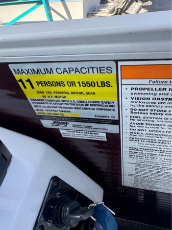 Pre-Owned 2022 Sweetwater 2086 for sale