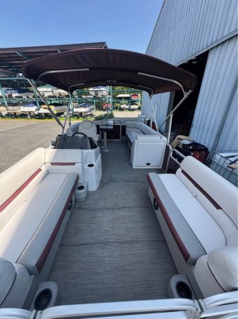 Pre-Owned 2022 Power Boat for sale