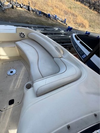 Pre-Owned 1999 Power Boat for sale