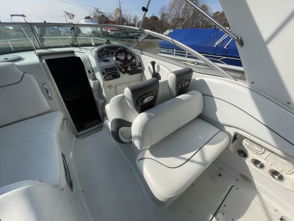 Pre-Owned 2007  powered Crownline Boat for sale