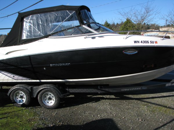 Used 2019 Stingray 250 CR Power Boat for sale