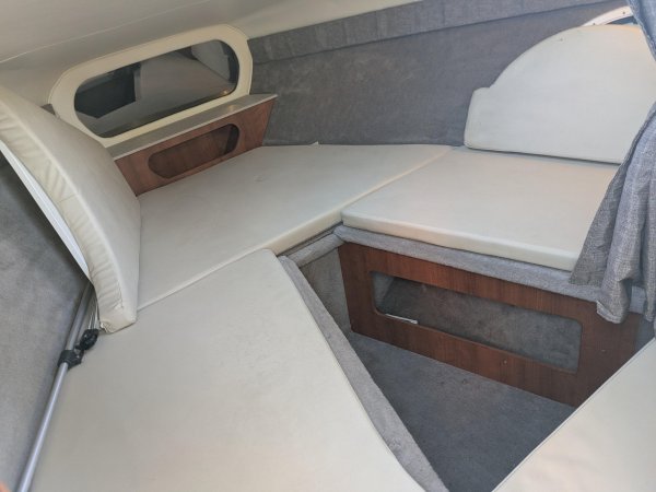 Used 2019 Stingray 250 CR Power Boat for sale