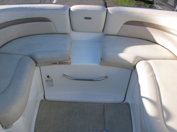 Pre-Owned 2004 Chaparral 260 Ssi for sale