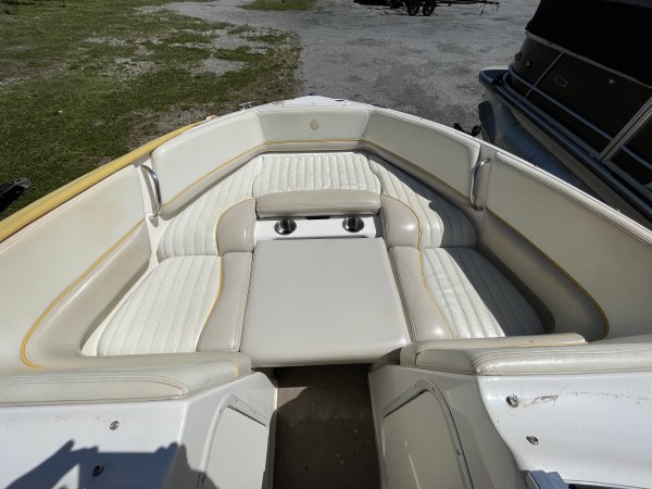 Pre-Owned 2005 Bryant 206 Power Boat for sale