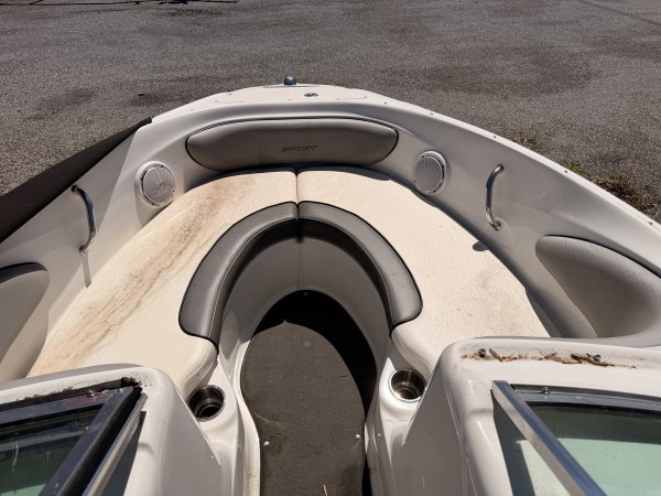 Used 2011  powered Sea Ray Boat for sale