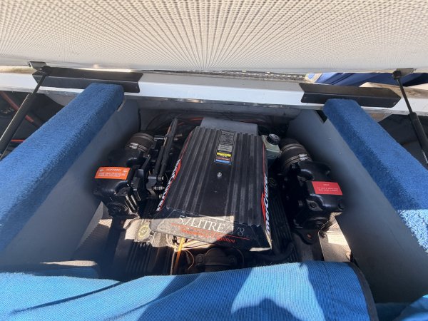 Pre-Owned 1996  powered Sea Ray Boat for sale